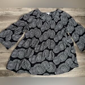 Smocked Pullover Blouse Flowy Top Boho Keyhole Neck Size L XL XXL 1X